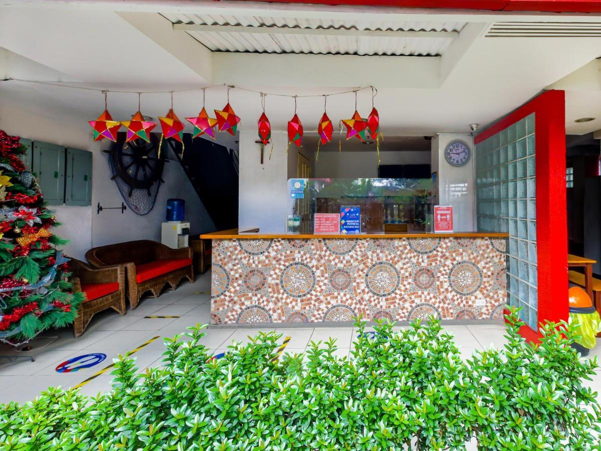 Oyo 842 City Smiles Apartelle San Juan  Ngoại thất bức ảnh