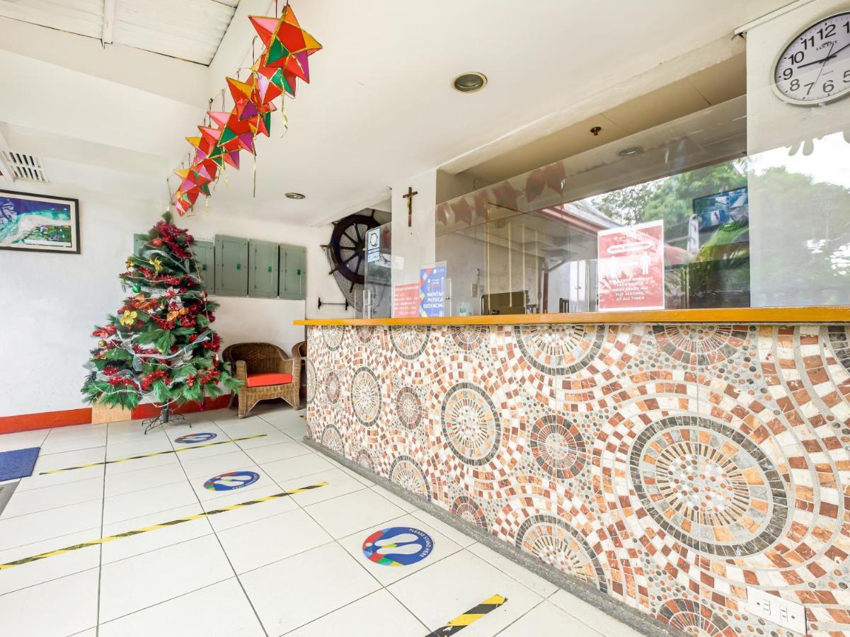 Oyo 842 City Smiles Apartelle San Juan  Ngoại thất bức ảnh